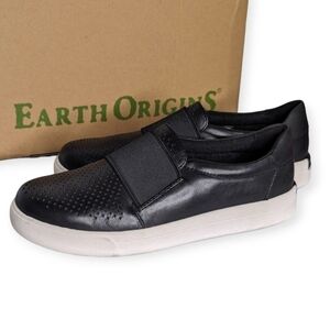 Earth Origins Sneakers Perforated Leather Melissa Slip On Shoes Women Black Sz 6